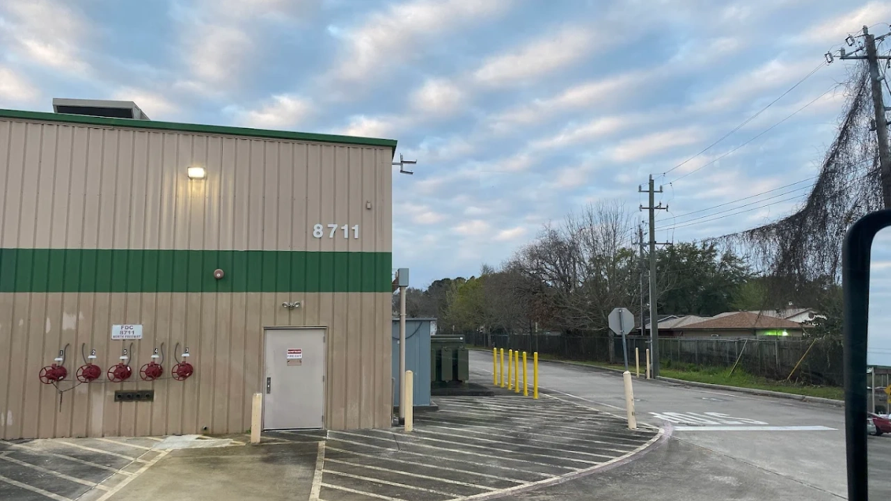 Walmart Off-site Warehouse